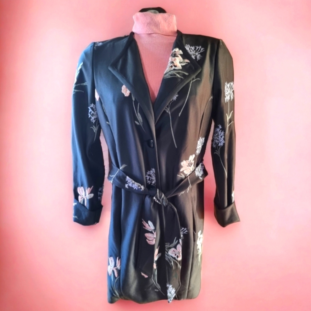 Guillaume Long Belted Lined Embroided Floral Black Blazer Jacket